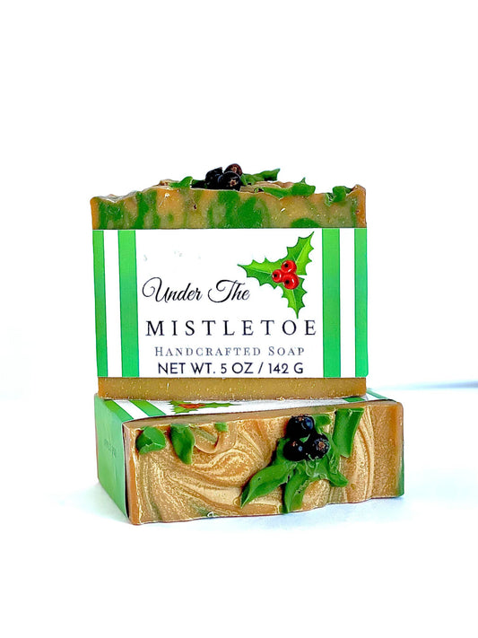 5 oz Under the Misletoe Handcrafted Soap - Pluff Mud Mercantile
