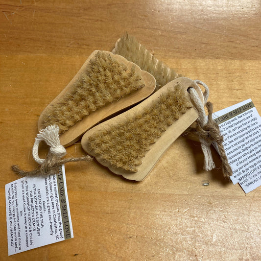 Foot Shaped Dry Brush - Pluff Mud Mercantile